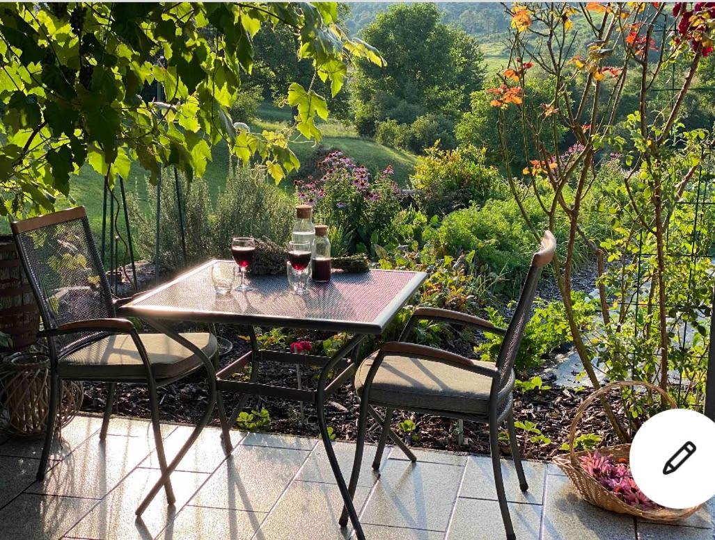 Lovely Apartment In Nature With Sauna! 포스토이나 외부 사진